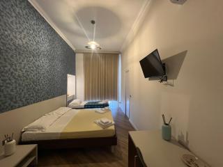 Rooms Garibaldi - Naples - 3