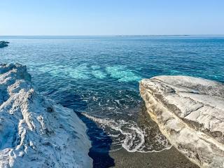 Cyprus Villages Hotel & Restaurant - Central Location - Bed & Breakfast - With Access To Pool And Stunning Views - Tochni - 1