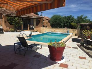 Charmant studio avec piscine partagée à Sernhac - 30 m² - Sernhac - 0