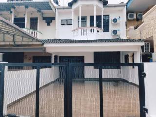IPOH MENGLEMBU LOHAS 4BR3Bath14 PAX - Ipoh - 6