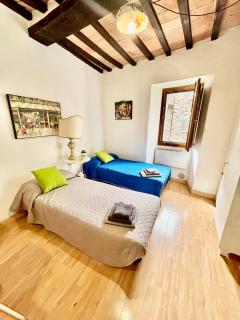 Red House - Gubbio - 5