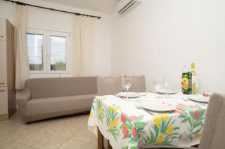 Ryanair's Sailing Crew house near Marina Sukošan-Zadar - Debeljak - 7