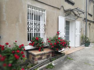 Studio pour 3 personnes à 1 station de métro de Paris - 6