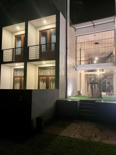 Kasthuri - 2