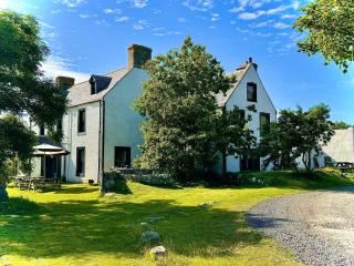 Farr Bay Inn - 0