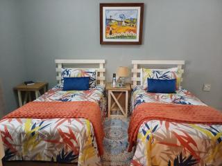 WHY NOT GUESTHOUSE - 3