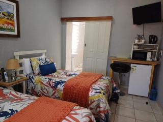 WHY NOT GUESTHOUSE - 1