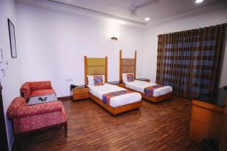 Hari's Court Inns & Hotels - New Delhi - 1