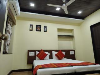 Hotel Bakul - Kolhapur - 2