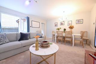 3 Bedroom House in Euston, Patio & BBQ - Londra - 1