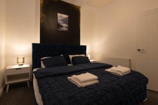 Bespoke 2-Bed House in Stoke-on-Trent - Stoke on Trent - 0