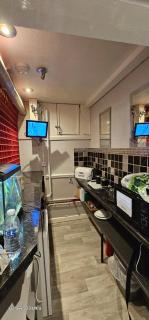 JUST ROOMs - Plymouth - 5