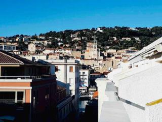 Appart calme avec vue dégagée, terrasse, clim, parking ! - Sète - 0