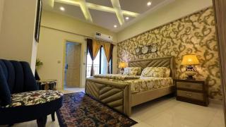 the realtors inn luxurious 1bed apartment dha 2 - Islamabad - 0