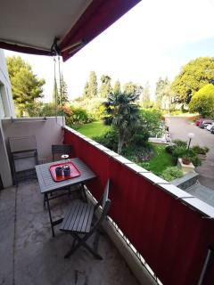 Cosy studio,piscine,parc fleuri,résidence standing,parking - Antibes - 0