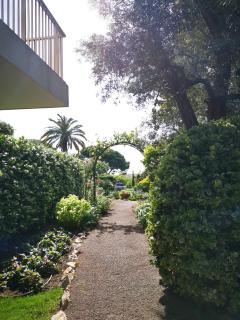 Cosy studio,piscine,parc fleuri,résidence standing,parking - Antibes - 5