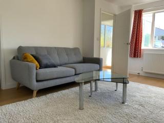 3 bedroom home with sunny private garden - Portishead - 9