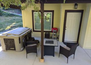 Gnome Home - Packwood - 5