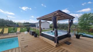 Villa Fidgj - Berrias Et Casteljau - 5