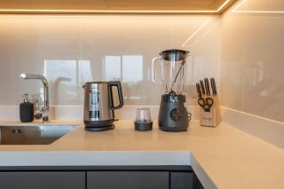 Laguna Lakeside apartments with panoramic view - 1