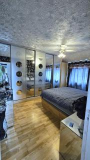 Ritchie Guest House - Wigan - 4