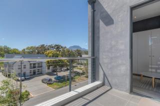 Trebuchet Studio Apartment - Somerset West - 8