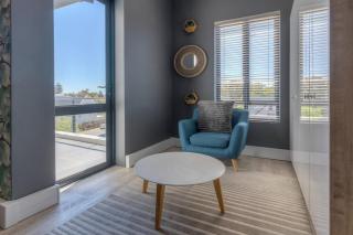 Trebuchet Studio Apartment - 5