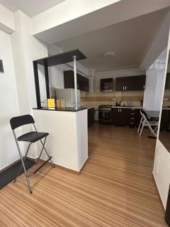 Comfort Stay Apartment - Free Parking & Wi-Fi - Chiajna - 4