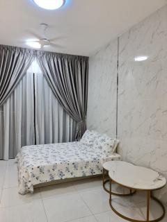 Sky Trees Apartment at Bukit Indah Johor - Johor Bahru - 2