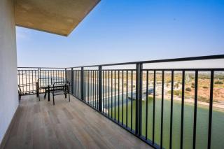 Family Escape 3BR plus Maids Elegant Yas Island907W4 - Abu Dhabi - 9
