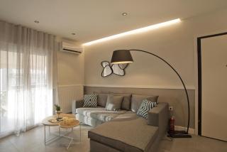 Urban Allure 2BR, 2BA Acropolis View Apt Jacuzzi - Atene - 0