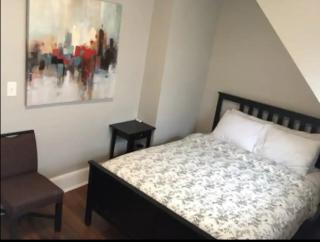 Expansive 8-Bedroom Entire Home - Cleveland - 6
