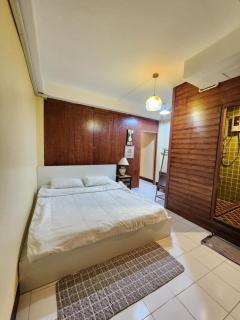 Hostel Baan Kuhn Yah โฮสเทลบ้านคุณย่า - Chiang Mai - 1