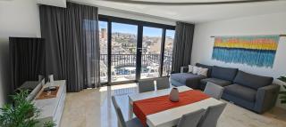 Luxury Sea Front at Spinola Bay St Julians - 5