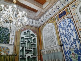 Hotel Zuxritdin with XIX century museum - 7