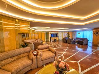 Presidential Penthouse Vintage Italian Elegance - Abu Dhabi - 0
