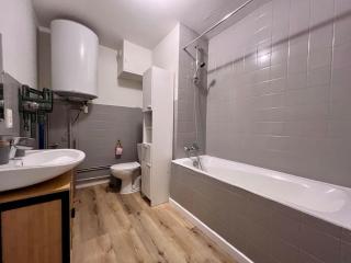 Appartement Climatisé 4prsn Au pied de la Citadelle - Besançon - 2