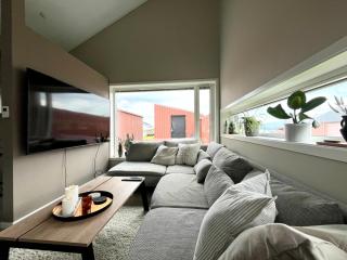 Terraced house with carport and sunny outdoor areas - Stavanger - 5