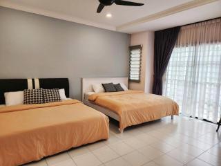 5min to town IPOH garden east tambun cottage 4br 16 pax - Ipoh - 9