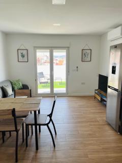 Atico con aire acondicionado y terraza - 2