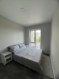 Bright and cozy place to stay - 7