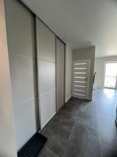 Bright and cozy place to stay - 1