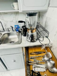 5 bedroom House King Beds 1 Bath 20 Min to Falls - Buffalo - 1