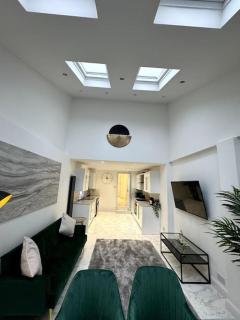 Spacious Luxury 2bd - Long Term - Catford - 4