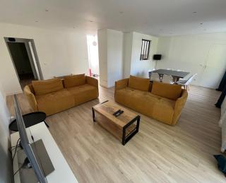 Modern House next Disneyland - Esbly - 3