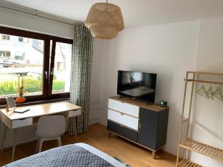 CASA Apartment I Nähe Freizeitpark I Brühl I Köln I Bonn - Brühl - 6