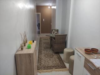 Appartement spacieux salon et 2 pièces - 8