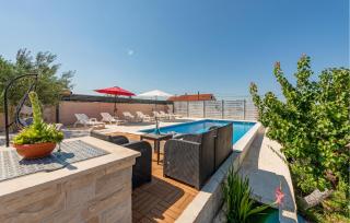 4 Bedroom Gorgeous Home In Lisicic - Lisičići - 9
