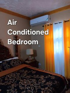 B&B Hideaway - Santa Cruz - 5