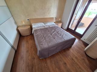 Barum Lake View Apartment in Lazise - Lazise - 4